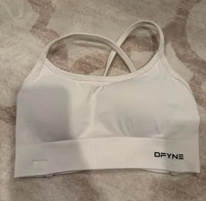 DFYNE Sports Dynamic Backless Bra thumbnail 1