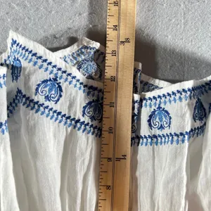772 | NWT American‎ Eagle Embroidered Smocked Peplum Tube Top White Blue XS thumbnail 4