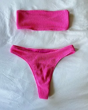 437 Hot Pink Bikini  thumbnail 1