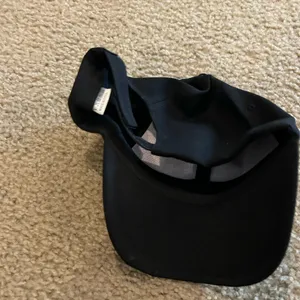 Men woman hat Black thumbnail 2