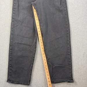Old Navy Women's Size 12 High Rise O.G. Loose Fit Black Denim Jeans thumbnail 3