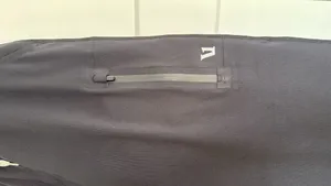 Vuori Large Ponto Performance Joggers in Black thumbnail 6