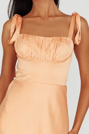 Selfie Leslie Orange Maxi Dress thumbnail 3