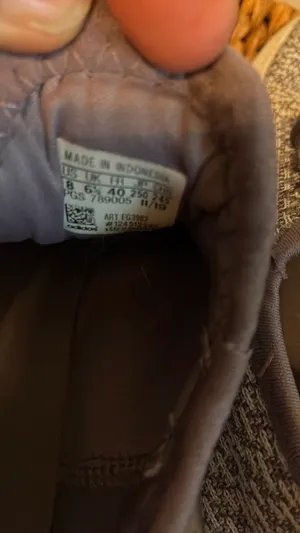 Adidas Women’s Sneakers 8 thumbnail 6