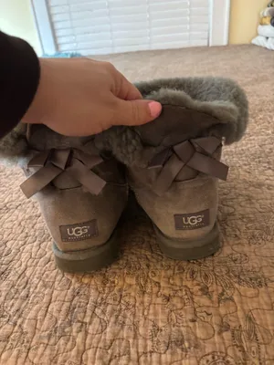 UGG Boots Women’s thumbnail 4