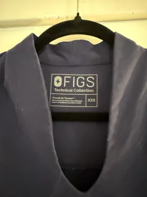 FIGS Navy Scrub Top thumbnail 2