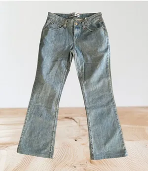 LEVIS Signature Light Wash Low Rise Bootcut Jeans Size 4 thumbnail 1