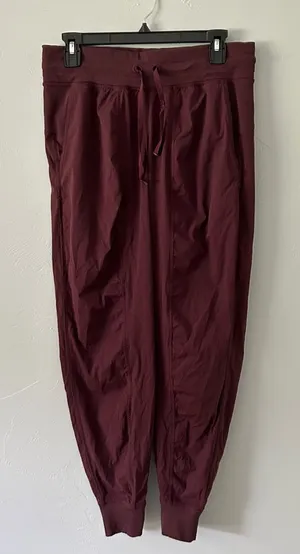 Lululemon Dance Studio Joggers in Cassis Burgundy Size 8 thumbnail 1