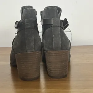 Crown Vintage Women's Brown Gray Boots Buckle Side Suede Booties‎ Zip Size 8 thumbnail 4
