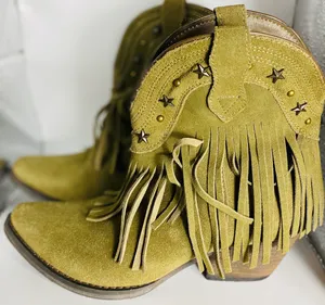 Very Volatile women's boots size 6 1/2 color green thumbnail 1