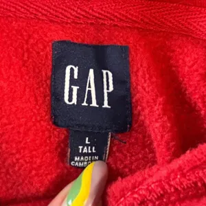 GAP Womens Red Fleece Pullover Hoodie Sweatshirt Size Large Tall Relaxed Fit thumbnail 3