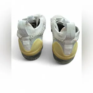Nike Air Vapormax 2021 Flyknit Phantom-Metallic Sneakers thumbnail 4