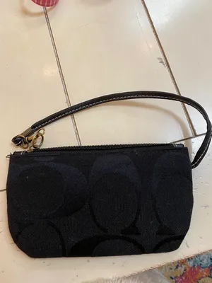 Coach Wristlet thumbnail 1