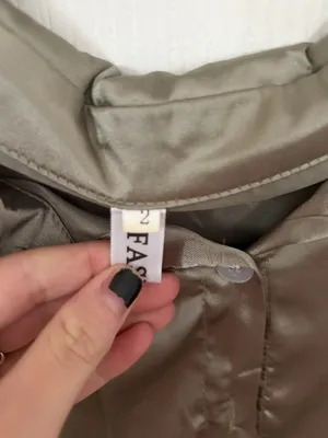 Olive green silk button up Size 2 thumbnail 2