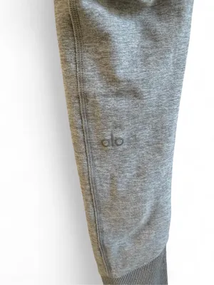 Alo Yoga High-Waist Alosoft Lounge Leggings thumbnail 8