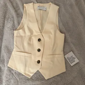 ASOS Design Off White Vest thumbnail 2