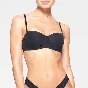 NWT SKIMS Fits Everybody Strapless Convertible Bra Onyx size 34A‎ thumbnail 4