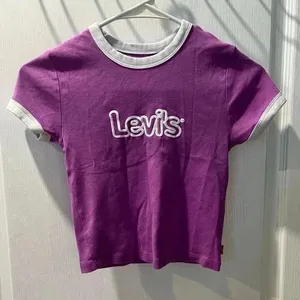 Levi's Women's Graphic Ringer Mini Tee (Size XS) thumbnail 3