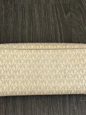 Womens Michael Kors Signature Canvas Beige Monogram Wallet Size OS thumbnail 3