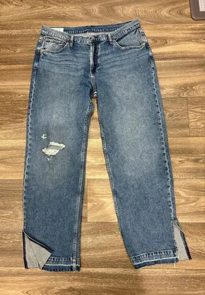 GAP Loose Mid Rise Relaxed Straight Distressed Blue Jeans Size 12 thumbnail 1