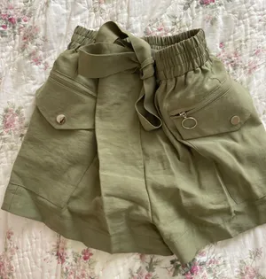 Lulus Army Green Shorts thumbnail 1