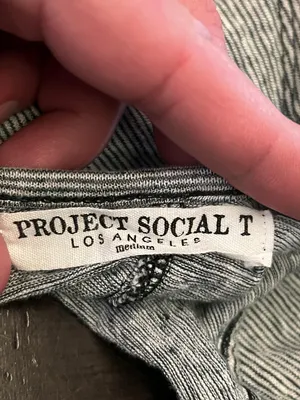 Project Social T Tank Top Womens Medium Gray Striped Linen Cropped Racerback thumbnail 5