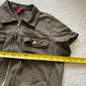 GUESS Olive Green Zip Up Utility Romper Short Sleeve Safari Gorpcore Cargo Large thumbnail 4