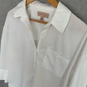 Philosophy Republic Women's White Button-Up Shirt Size S Long Sleeve thumbnail 2