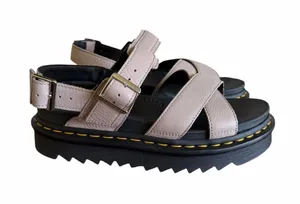 Dr. Martens NEW Women's Voss II Sandal Size 9 #260917 thumbnail 1