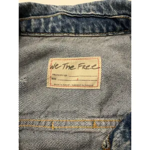 Free People Distressed Denim Jacket Cut-Off Frayed Edge Cropped Oversized sz S thumbnail 4