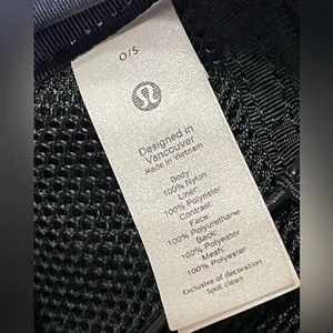 Lululemon City Adventurer Backpack Mini 10L color Black/gold Elevated Minimalist thumbnail 5