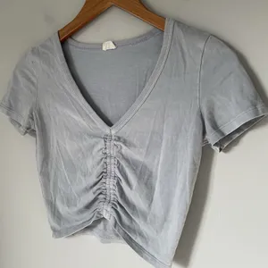 Wilfred Free Ruched Crop Top Tee Light Blue Cotton Boho Women's Size 2XS thumbnail 3