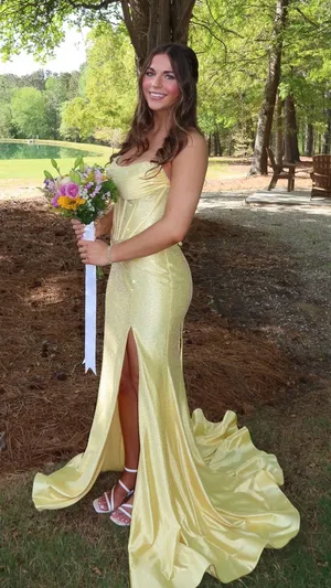 Sherri Hill yellow prom dress thumbnail 1