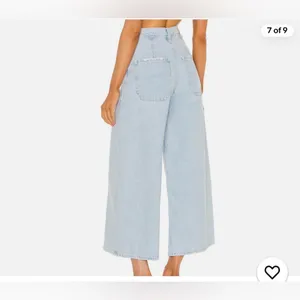 Free people We The Free Ultra Wide Leg Jeans cropped high waisted 28 light wash thumbnail 2