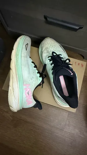 HOKA One One Clifton 9 Running Shoes Womens Size 9.5 Green Pink Athletic Trainer thumbnail 5