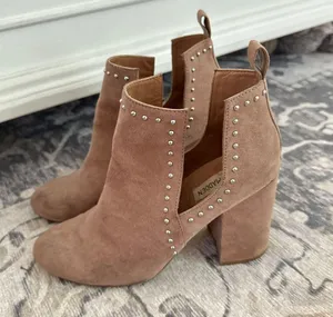Steve Madden Bootie thumbnail 1