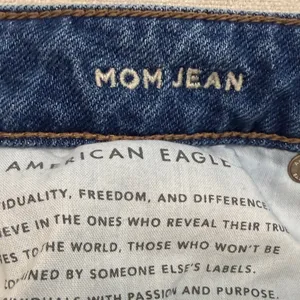 American Eagle Outfitters Distressed Denim MOM Jeans thumbnail 5