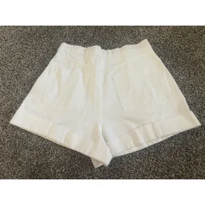 Zara white high-waisted clean girl summer aesthetic cuffed shorts M thumbnail 9