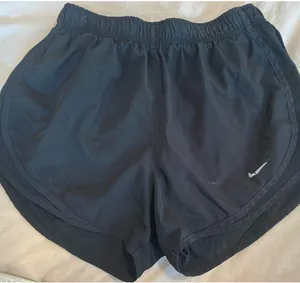 Nike Dri-Fit Shorts thumbnail 1