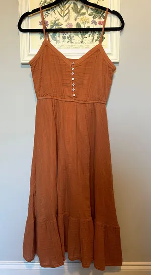 Dress thumbnail 1