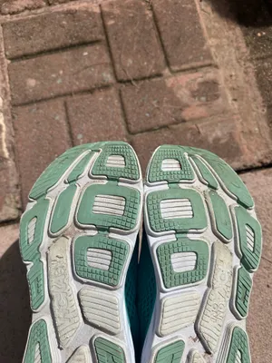 Hoka Bondi 7 turquoise and white Women’s 9 thumbnail 11