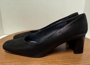 Stuart Weitzman Snakeskin-Like Print Leather Vintage Black Comfort Pumps thumbnail 3