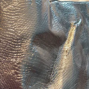 Estee Lauder Silver Tote‎ Bag with Structured Design thumbnail 6