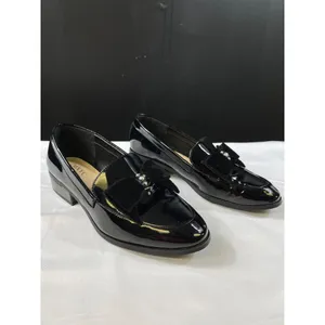 Isaac Mizrahi Womens Black Patent Leather Loafers With Velvet Bow Size 7 SKU 730 thumbnail 4