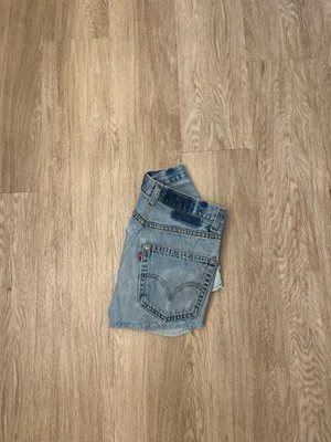 levi’s jean shorts thumbnail 3