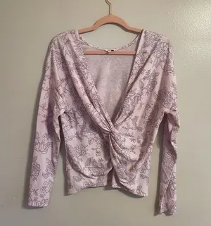 CANDIE’S Floral Design Top thumbnail 11