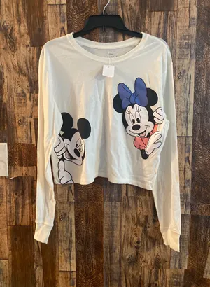 Disney NWT Mickey and Minnie long sleeve T-shirt size L thumbnail 1