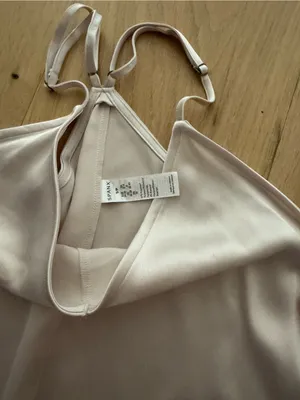 NWT Spanx V-Neck Satin Cami Top thumbnail 6