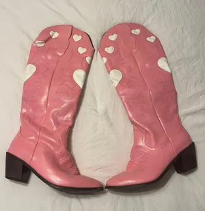 Pink Heart Cowgirl Boots thumbnail 3