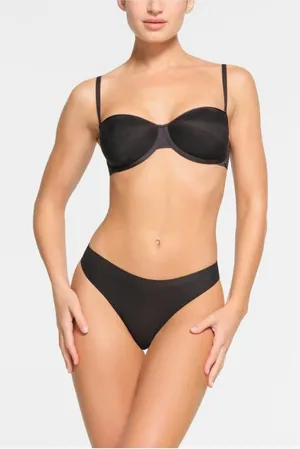 NWT SKIMS Weightless Strapless Bra in Onyx‎ 40C thumbnail 1